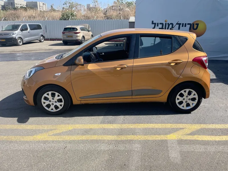 Hyundai i10 2nd hand, 2015, private hand