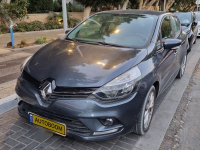 Renault Clio 2nd hand, 2018, private hand