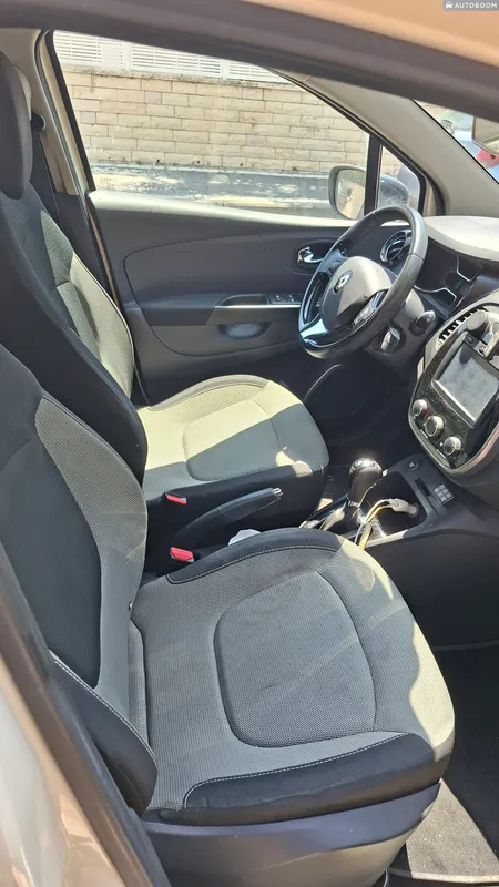 Renault Captur 2nd hand, 2016, private