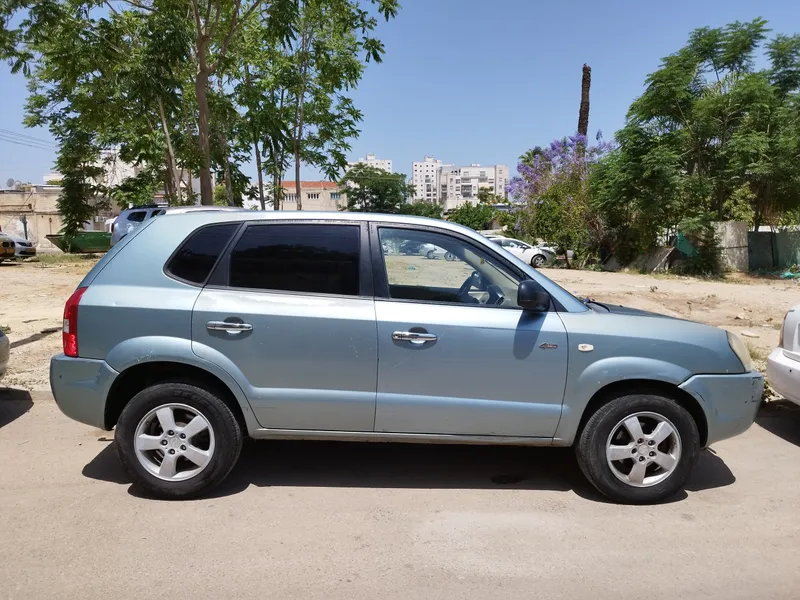 Hyundai Tucson с пробегом, 2008, частная рука