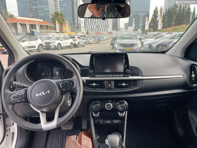 Kia Picanto 2nd hand, 2022