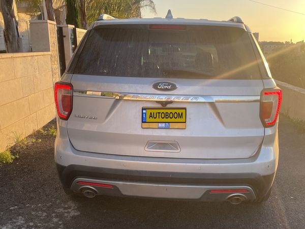 Ford Explorer 2nd hand, 2017, private hand