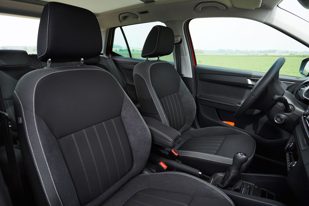 Skoda Fabia 2018. Front seats. Hatchback 5-door, 3 generation, restyling
