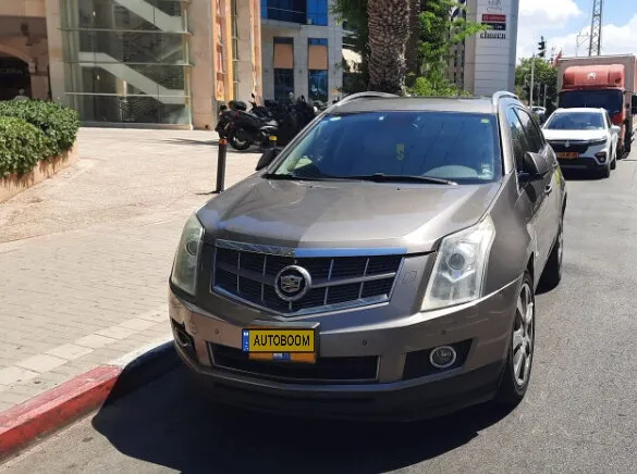 Cadillac SRX с пробегом, 2010, частная рука