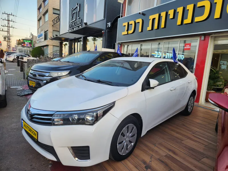 טויוטה קורולה יד 2 רכב, 2016