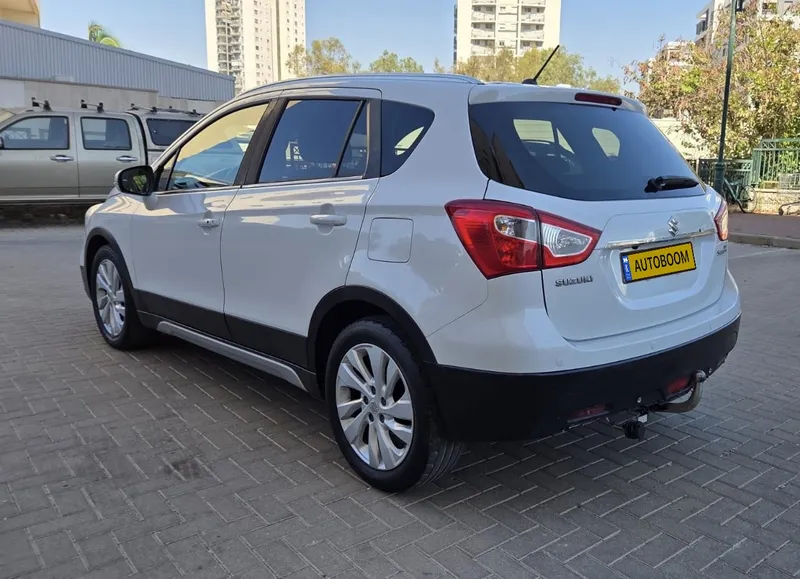 Suzuki Crossover SX4 2nd hand, 2019, private
