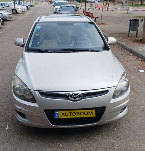 Hyundai i30, 2009, фото
