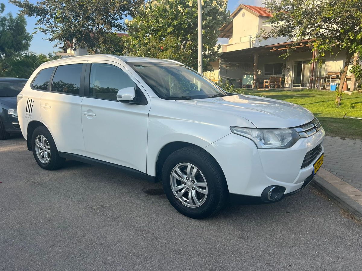 Mitsubishi Outlander с пробегом, 2015, частная рука