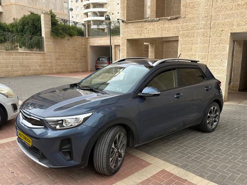 Kia Stonic, 2021, фото
