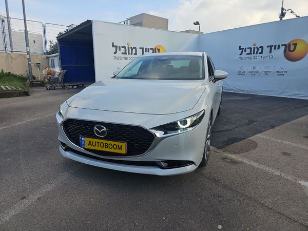 מאזדה 3 רכב חדש, 2025