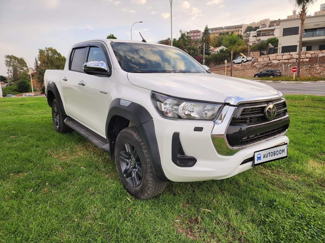 Toyota Hilux 2nd hand, 2022, private hand