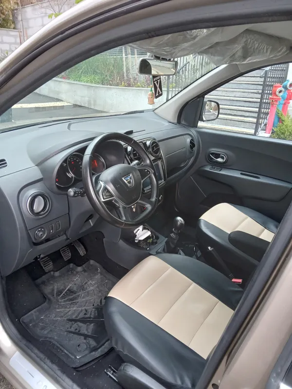 Dacia Lodgy 2ème main, 2020, main privée