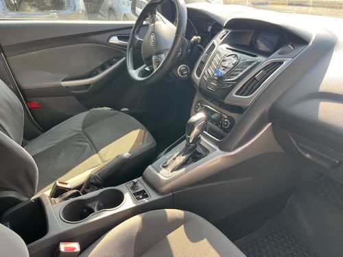 Ford Focus, 2012, photo