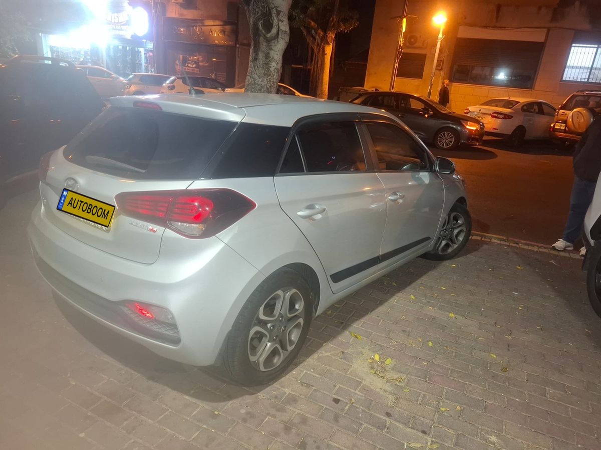 Hyundai i20 2nd hand, 2020, private hand
