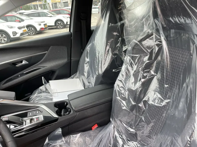 Peugeot 3008 2nd hand, 2022, private hand