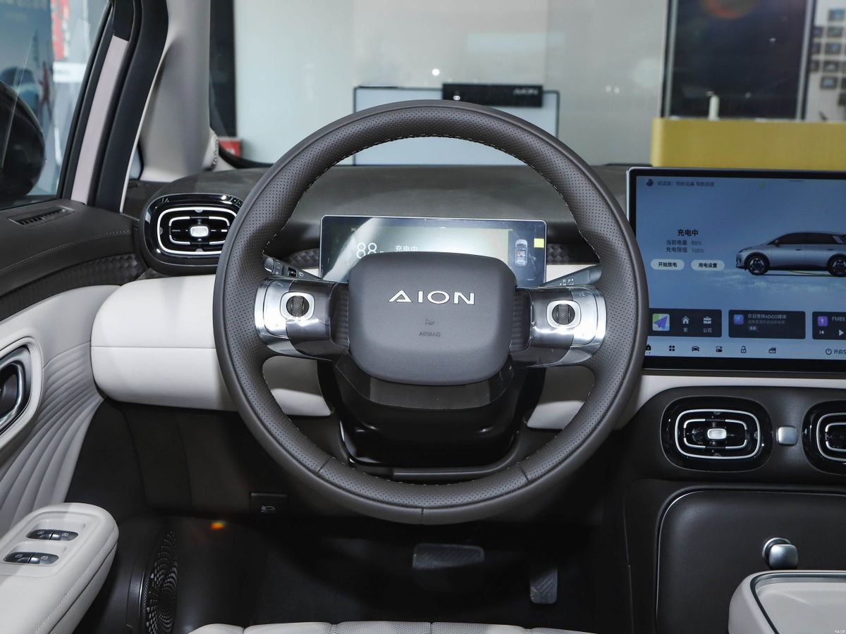 Aion UT 2024. Панель приборов. Хэтчбек 5 дв., 1 поколение