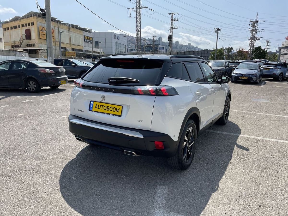 Peugeot 2008 с пробегом, 2023, частная рука