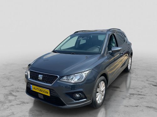 SEAT Arona, 2020, photo