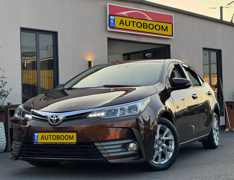 Toyota Corolla с пробегом, 2016