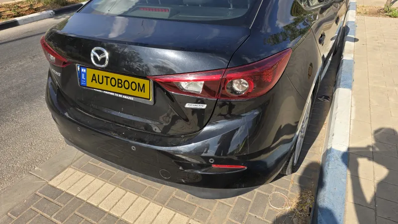 Mazda 3 с пробегом, 2018, частная рука