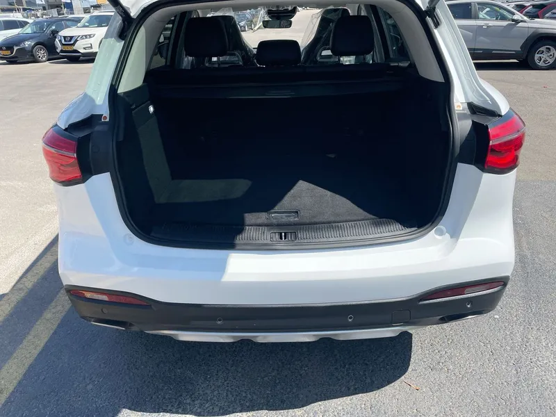 MG EHS 2ème main, 2022, main privée