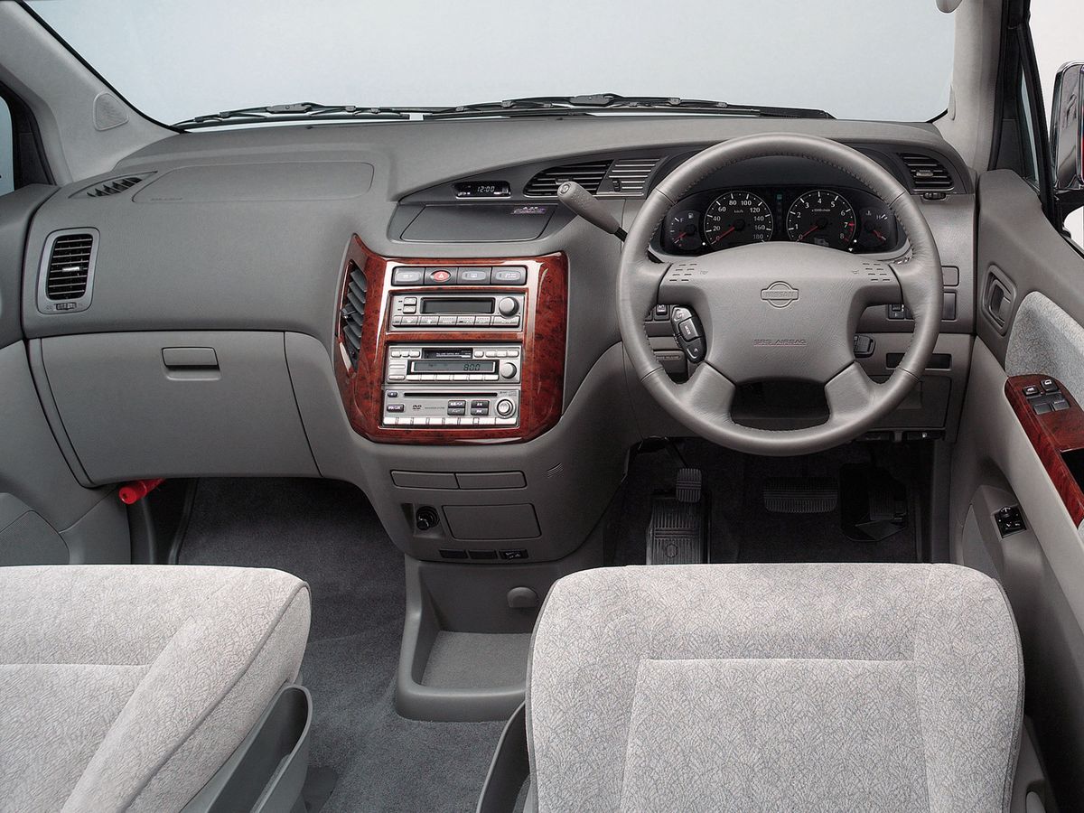 Nissan Elgrand 1997. Front seats. Minivan, 1 generation