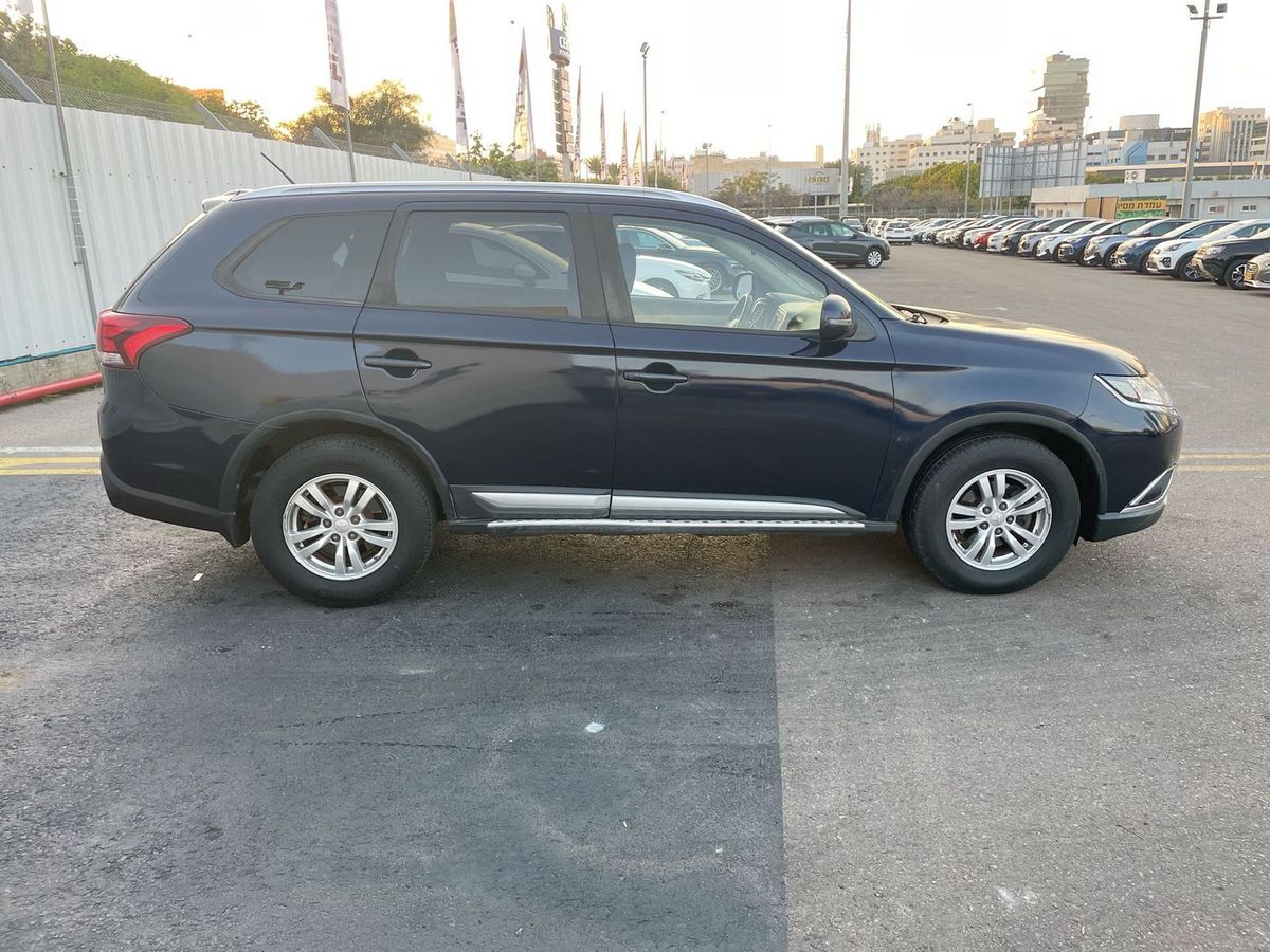 Mitsubishi Outlander 2ème main, 2016, main privée