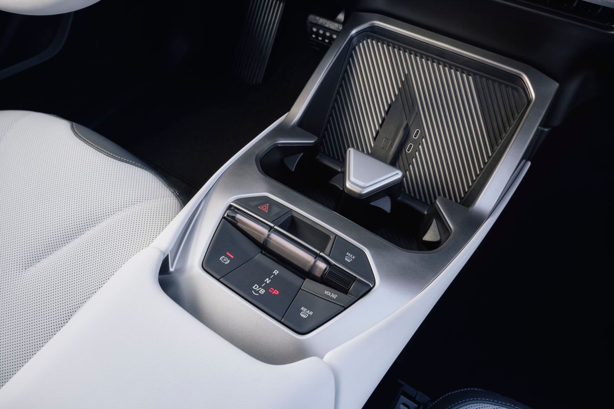 BMW iX3 2025. Центральная консоль. Внедорожник 5 дв., 2 поколение