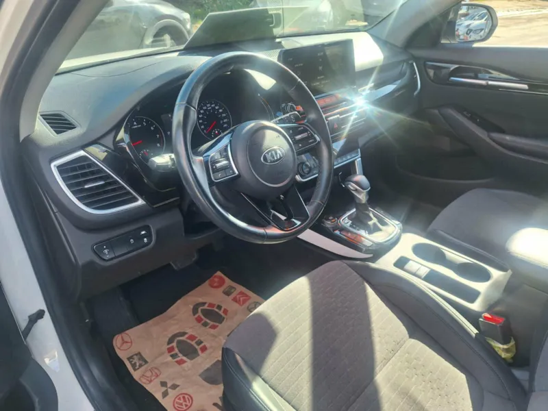Kia Seltos 2nd hand, 2021, private hand