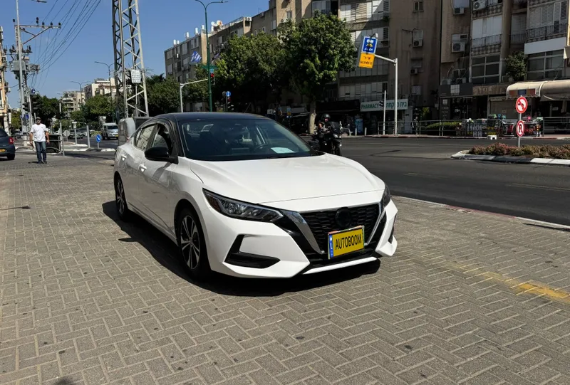 Nissan Sentra 2nd hand, 2023, private