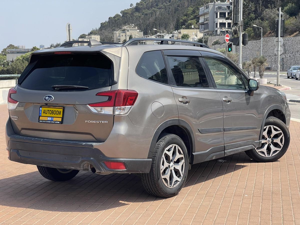 Subaru Forester с пробегом, 2021, частная рука
