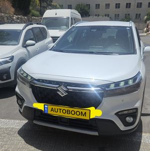 Suzuki S-Cross, 2023, фото