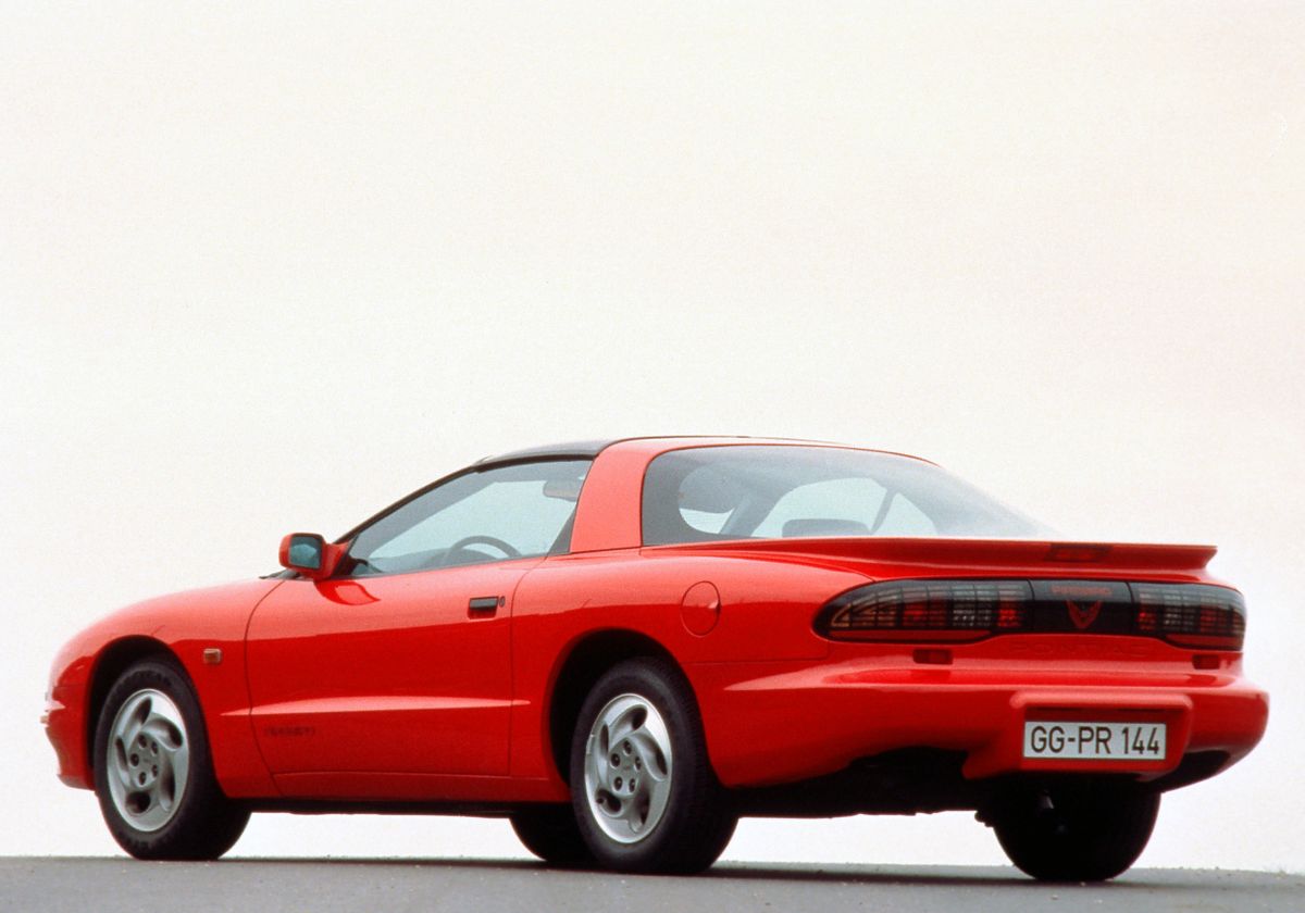 Pontiac Firebird 1993. Carrosserie, extérieur. Coupé, 4 génération