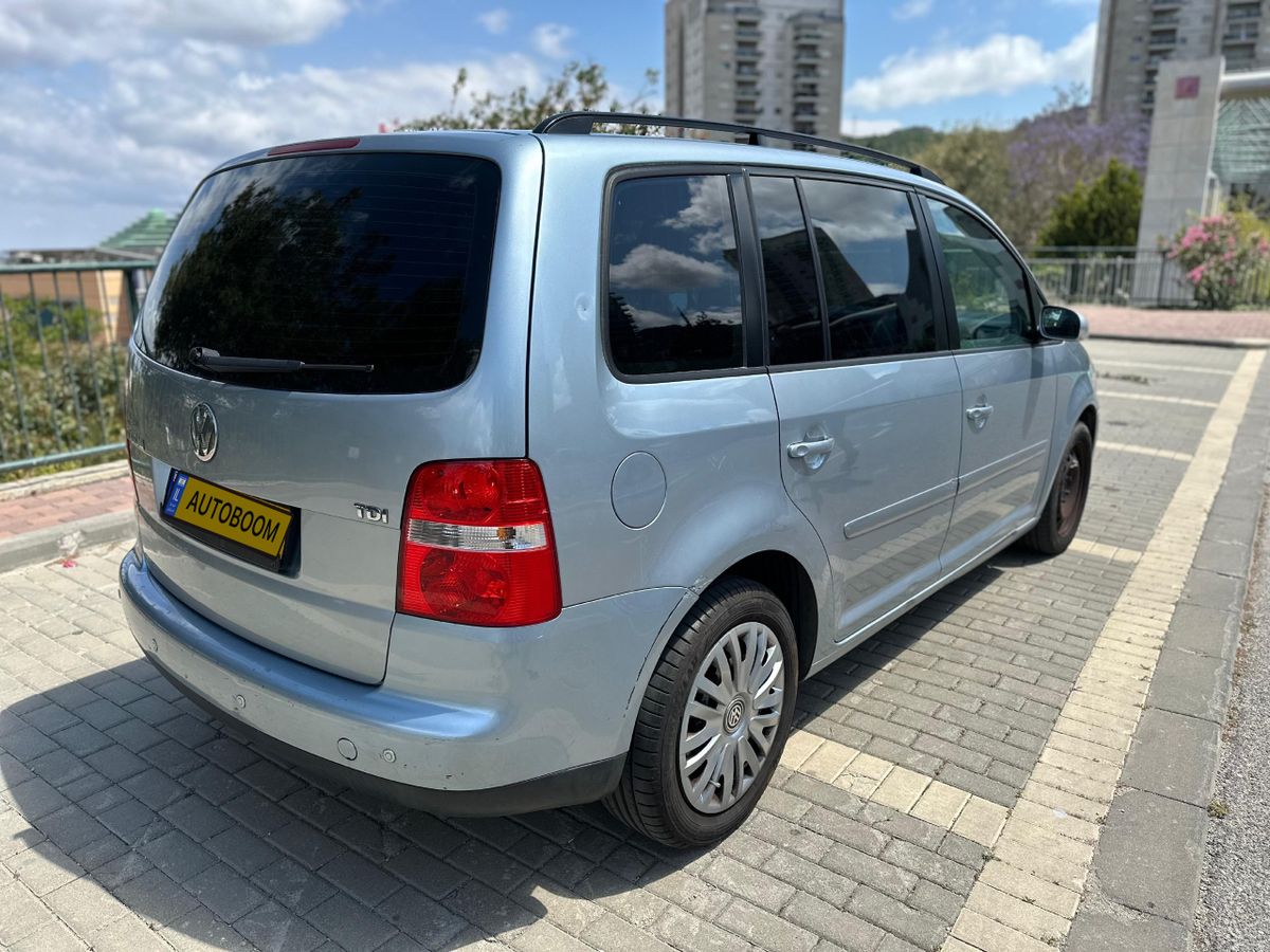 Volkswagen Touran с пробегом, 2007, частная рука