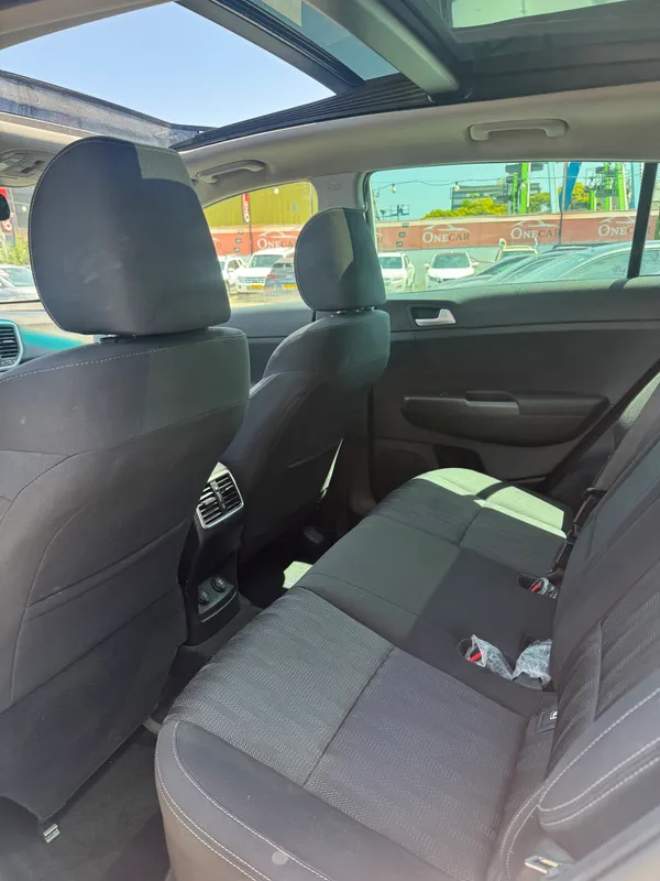 Kia Sportage 2nd hand, 2021, private hand
