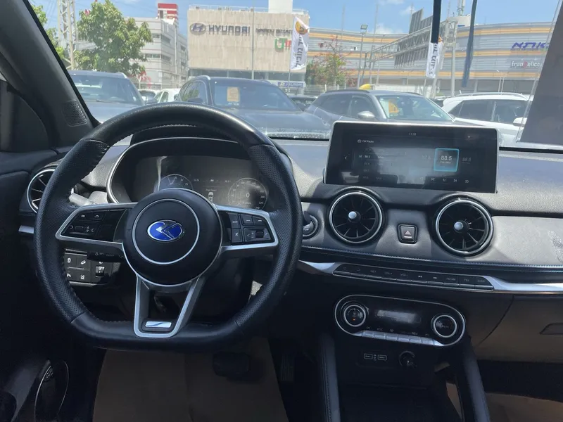 סרס 3 EV יד 2 רכב, 2021, פרטי