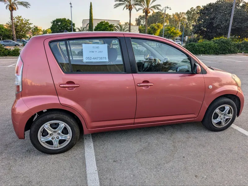 Daihatsu Sirion с пробегом, 2007, частная рука