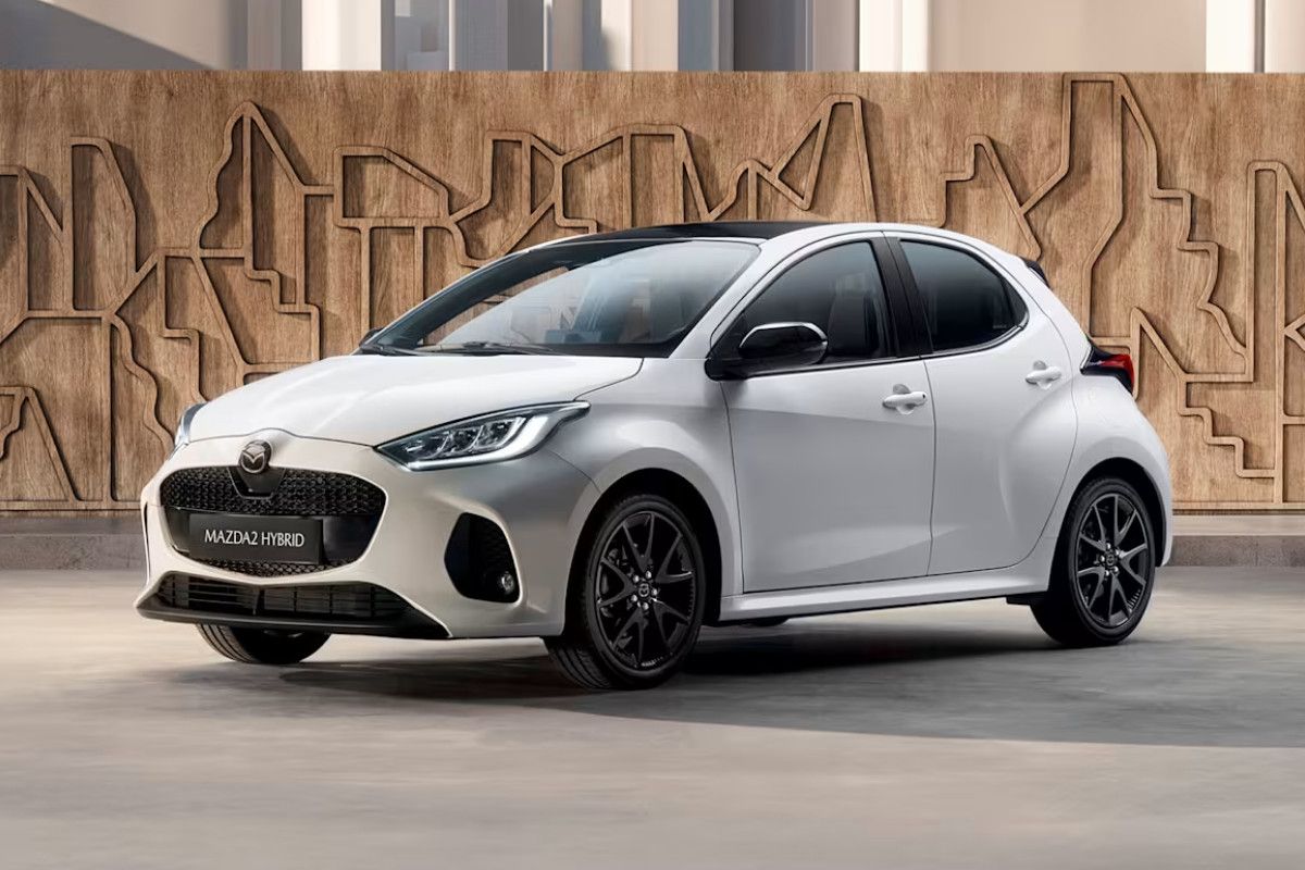 Mazda 2 Hybrid. Кузов.