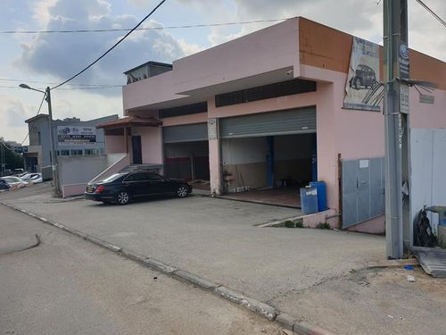 Гараж Хааг Исса. Фото 1
