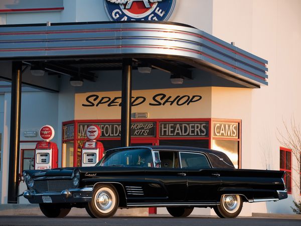 Lincoln Continental 1959. Carrosserie, extérieur. Berline, 3 génération