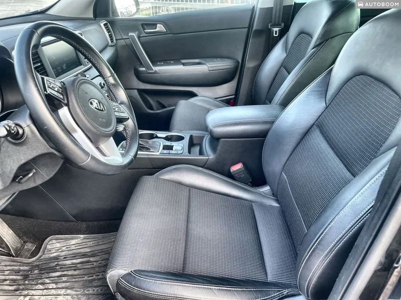 Kia Sportage 2nd hand, 2019, private