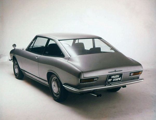 Isuzu 117 1968. Carrosserie, extérieur. Coupé, 1 génération
