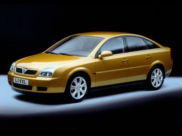 فوكسهول فيكترا 2003. الهيكل، المظهر الخارجي. سيدان, 3 الجيل