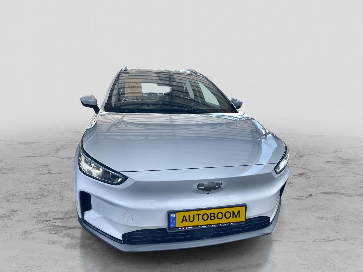 ג'ילי גיאומטרי C יד 2 רכב, 2022, פרטי
