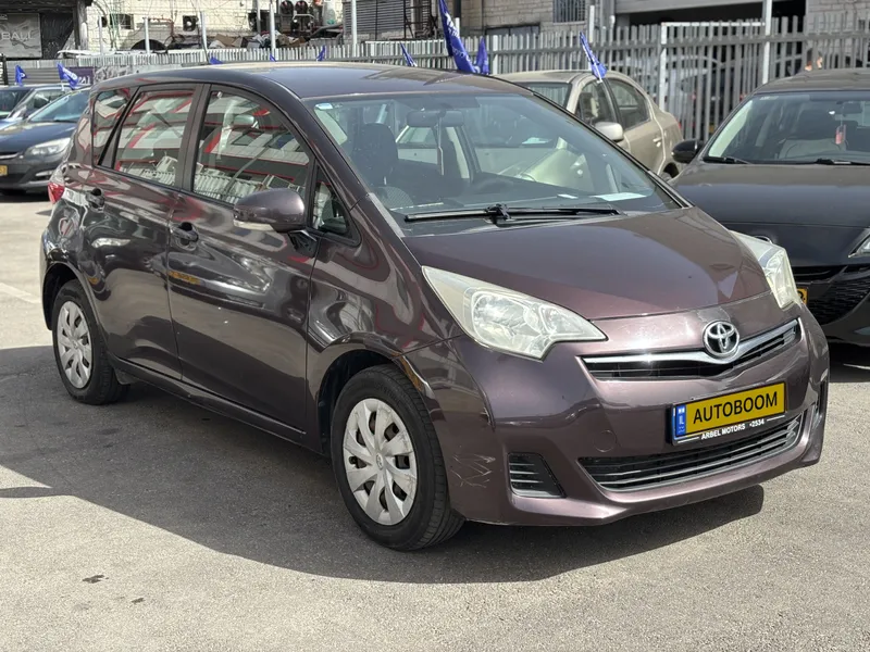 Toyota Space Verso с пробегом, 2011