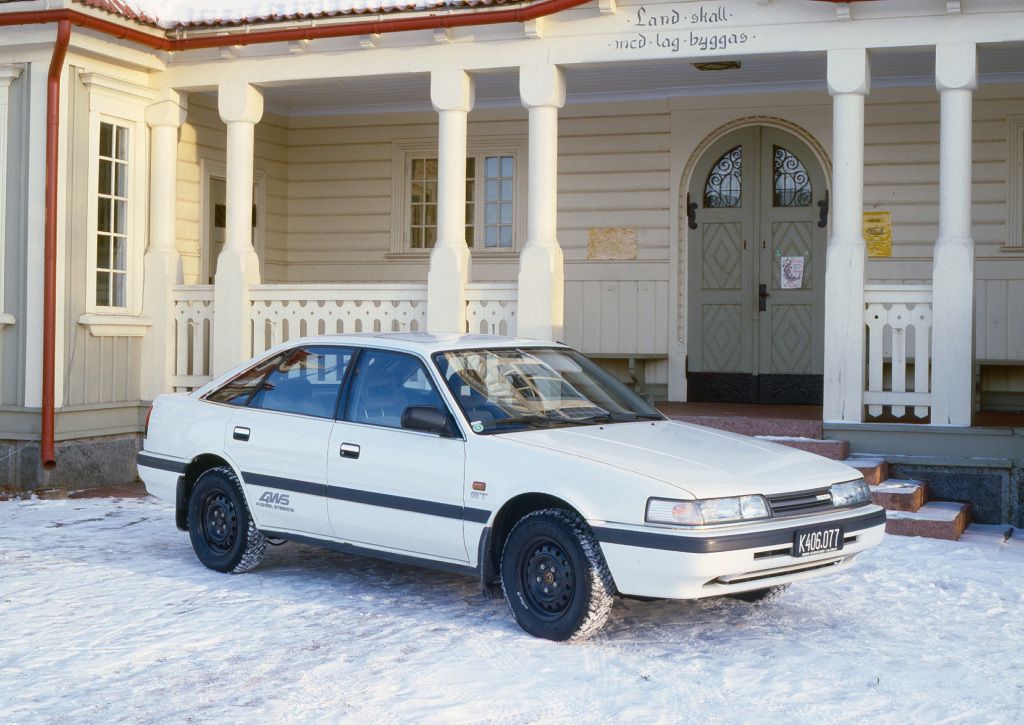 Mazda 626 1987. Bodywork, Exterior. Hatchback 5-door, 3 generation