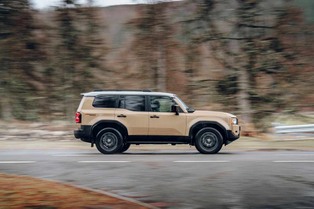 Toyota Land Cruiser 2024. Кузов, экстерьер. Внедорожник 5 дв., 5 поколение