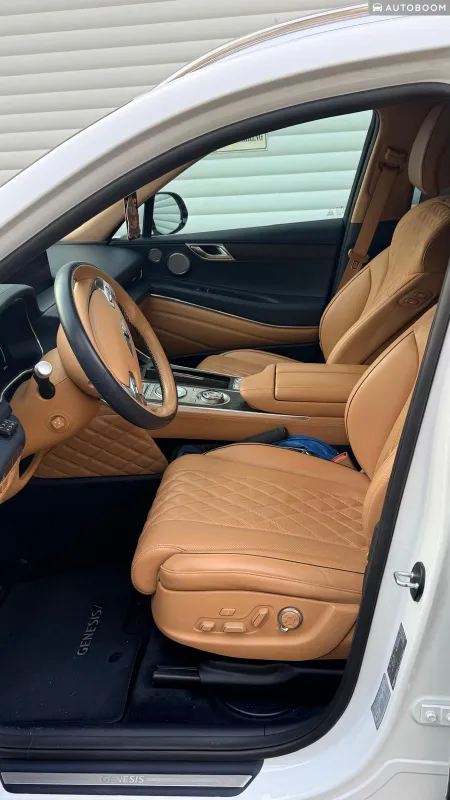Genesis GV80 2nd hand, 2024, private