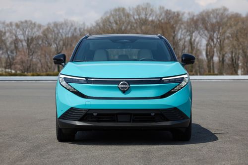 Nissan Leaf 2025. Кузов, экстерьер. Хэтчбек 5 дв., 3 поколение
