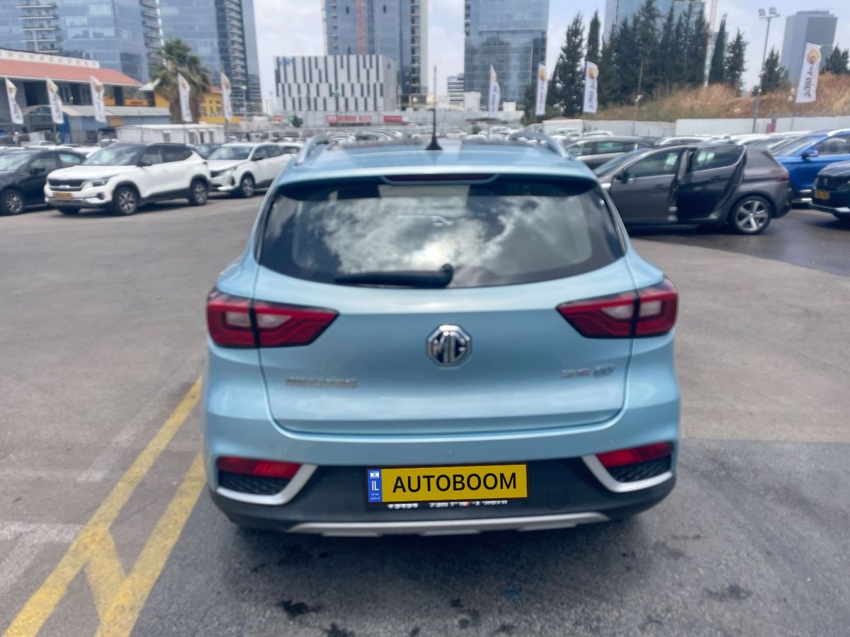 MG ZS 2nd hand, 2021, private hand
